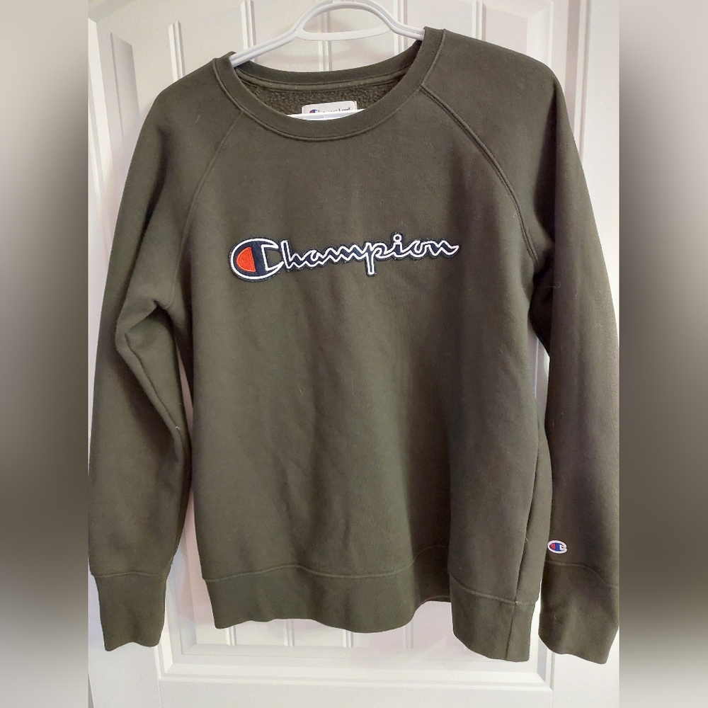 Champion Men's long Sleeve shirt size M